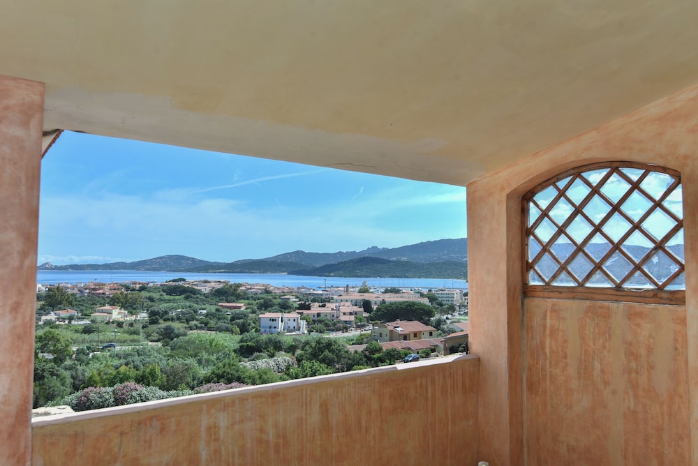 RESIDENCE LA COSTA 14/49