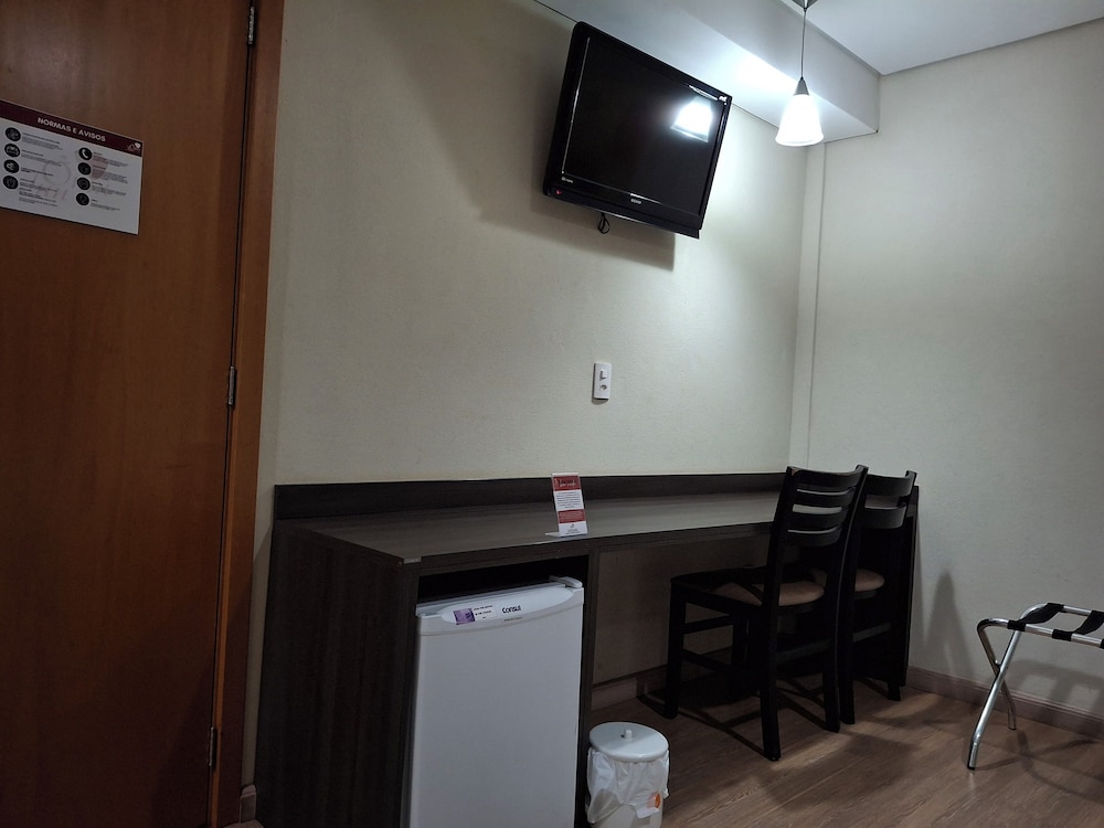 Onix Inn Hotel Cravinhos 41/50