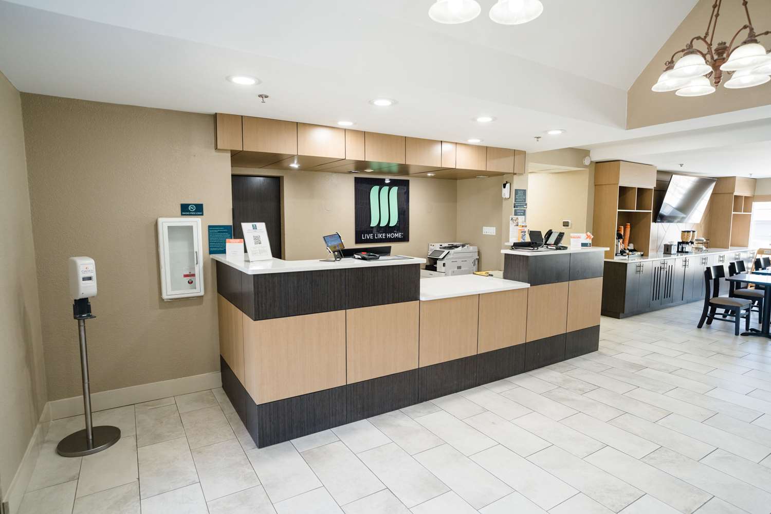 Mainstay Suites Knoxville Airport 8/21