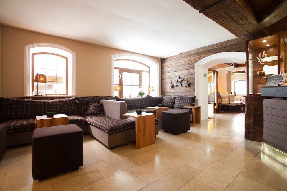 Hotel Jakob 47/63