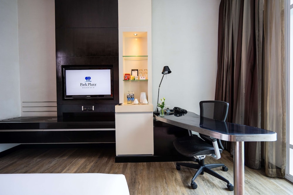 PARK PLAZA BANGKOK(SOI 18) 62/75