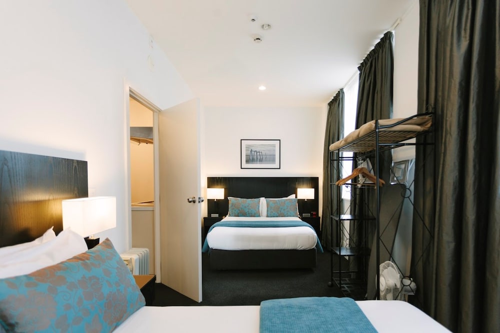 Gilmer Serviced Apartments 23/55