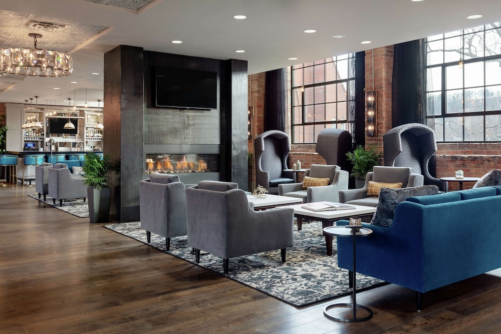 Foundry Hotel Asheville Curio Collection By Hilton 45/49