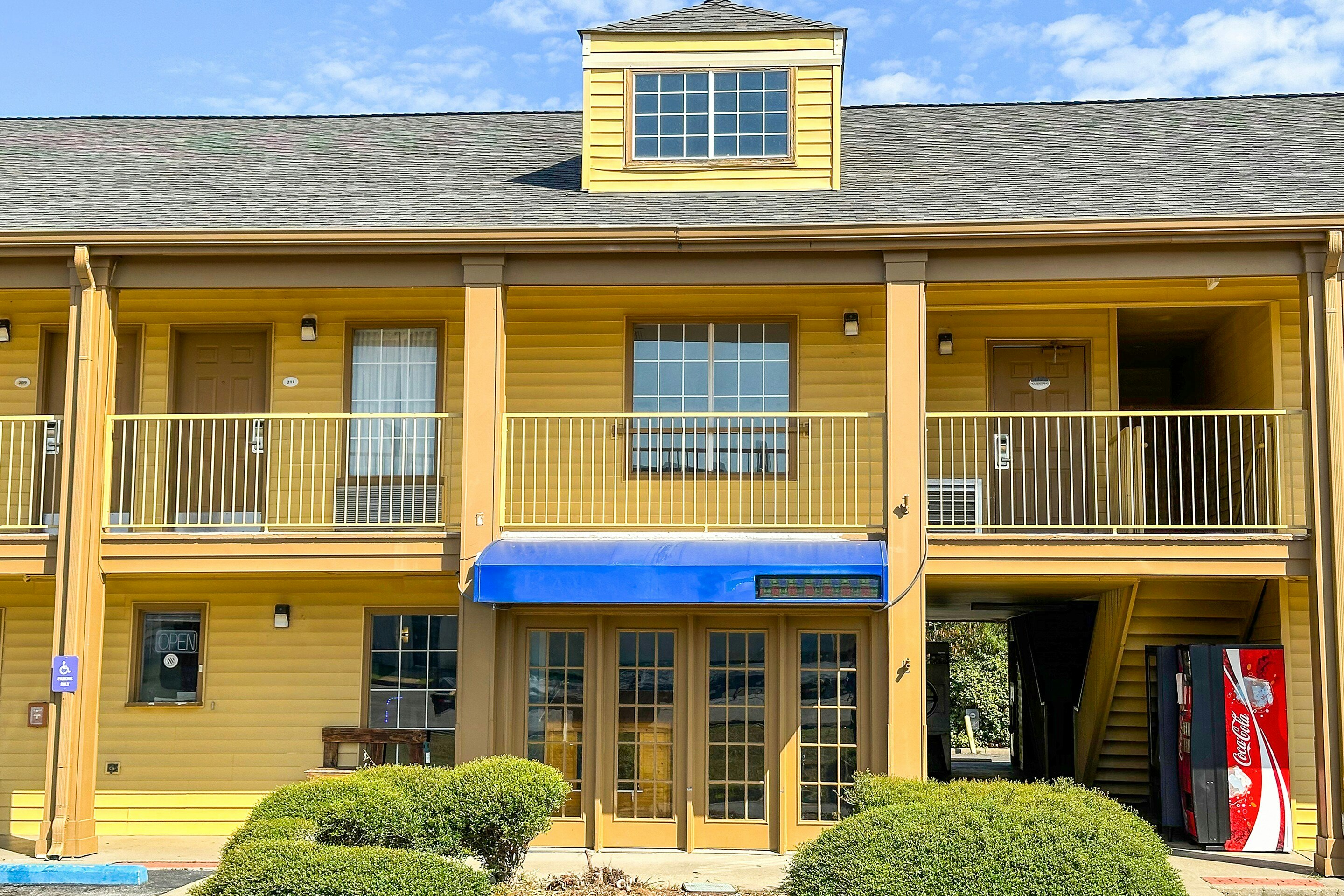 Bonita Lakes Inn by Capital O Meridian I20 in MERIDIAN - MS
