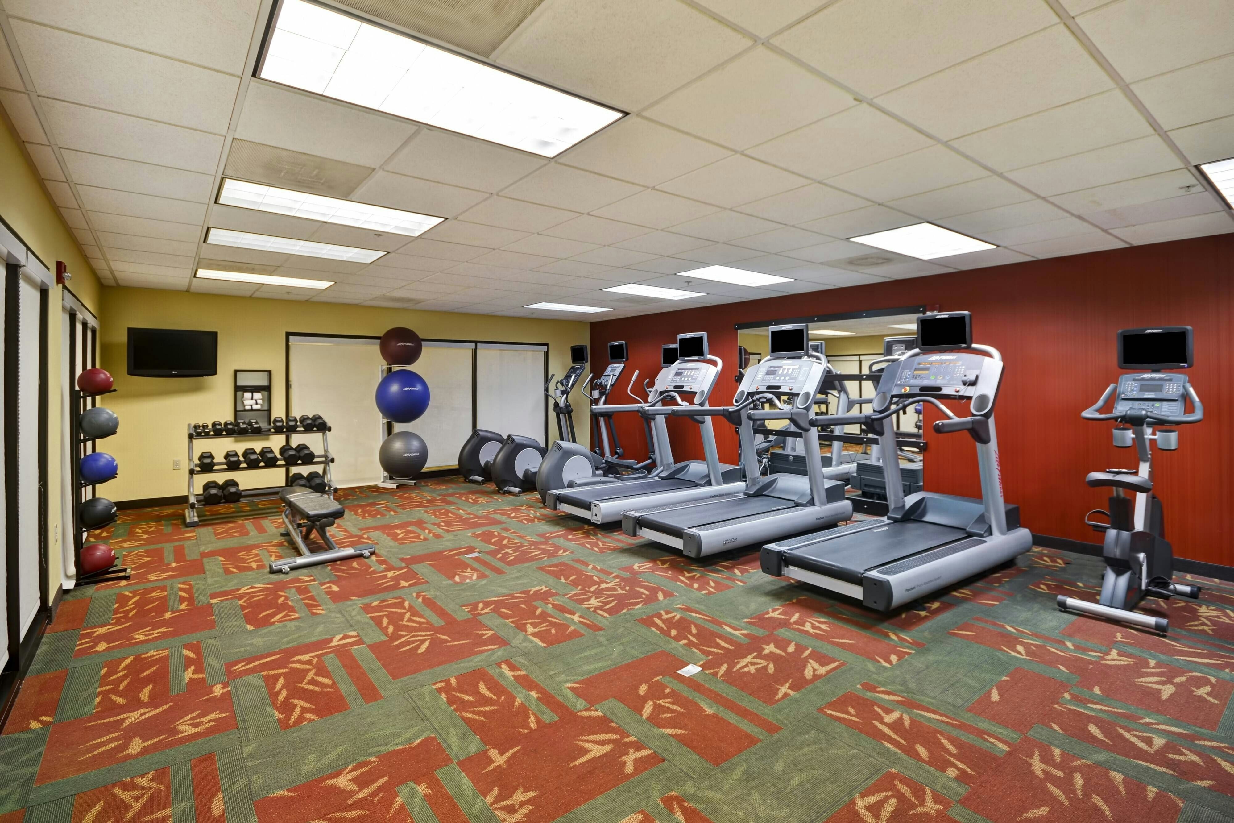 Courtyard by Marriott Springfield 4/16