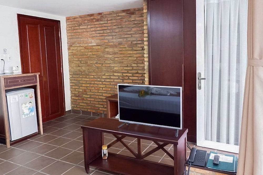 Ananas Family Hotel 8/43
