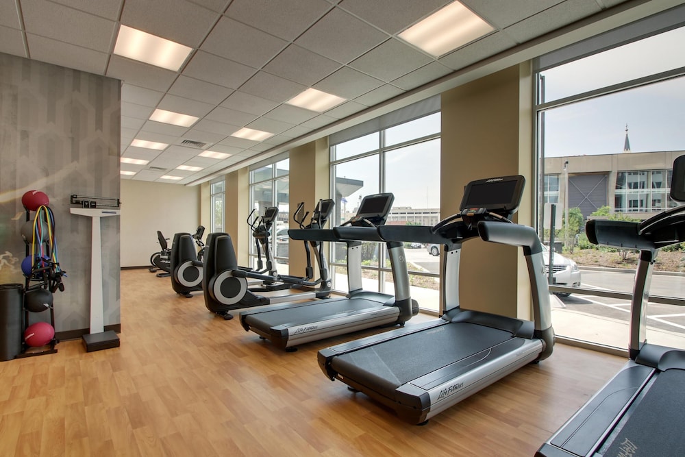 Hyatt Place Milwaukee Downtown 35/71