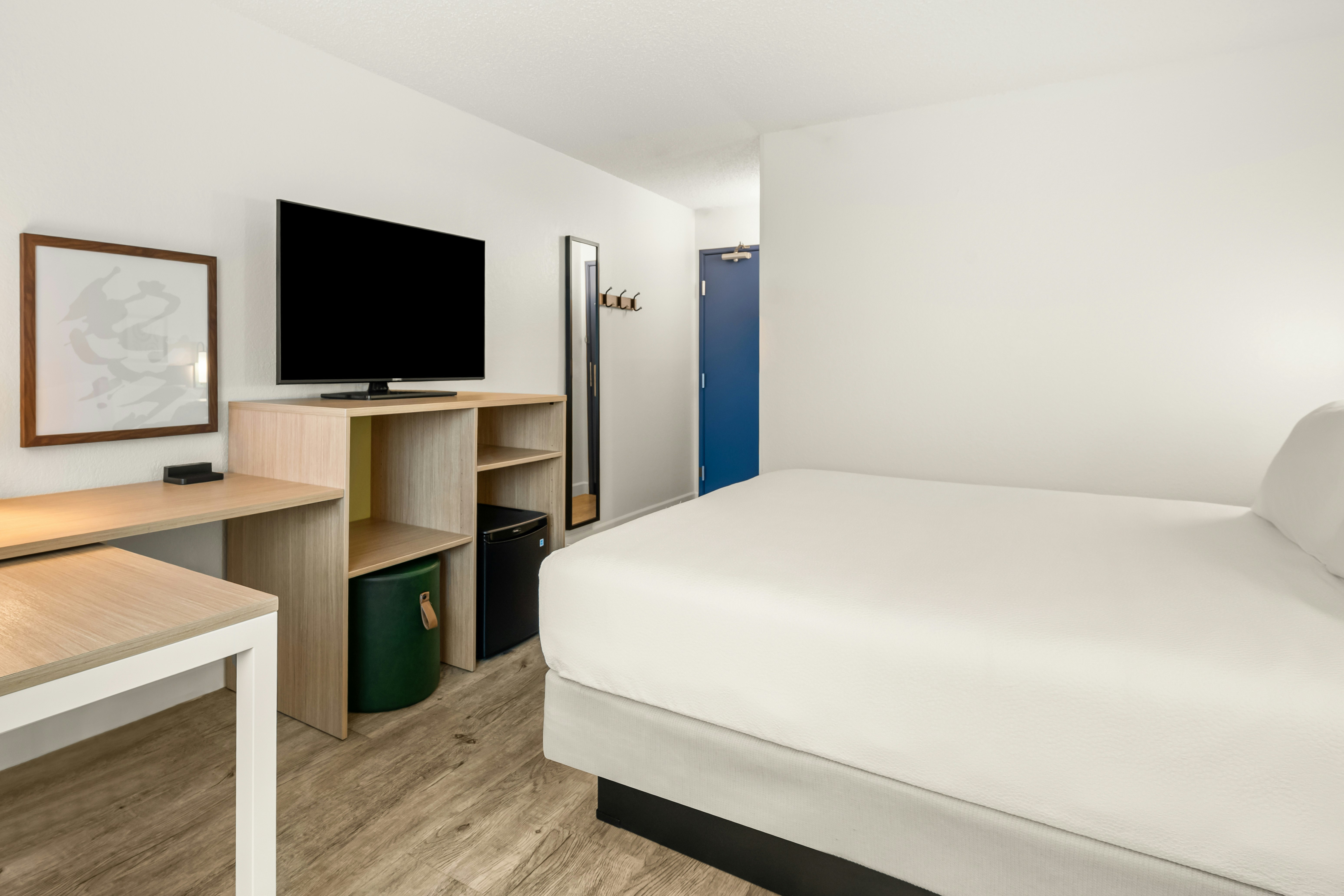Room, King Bed