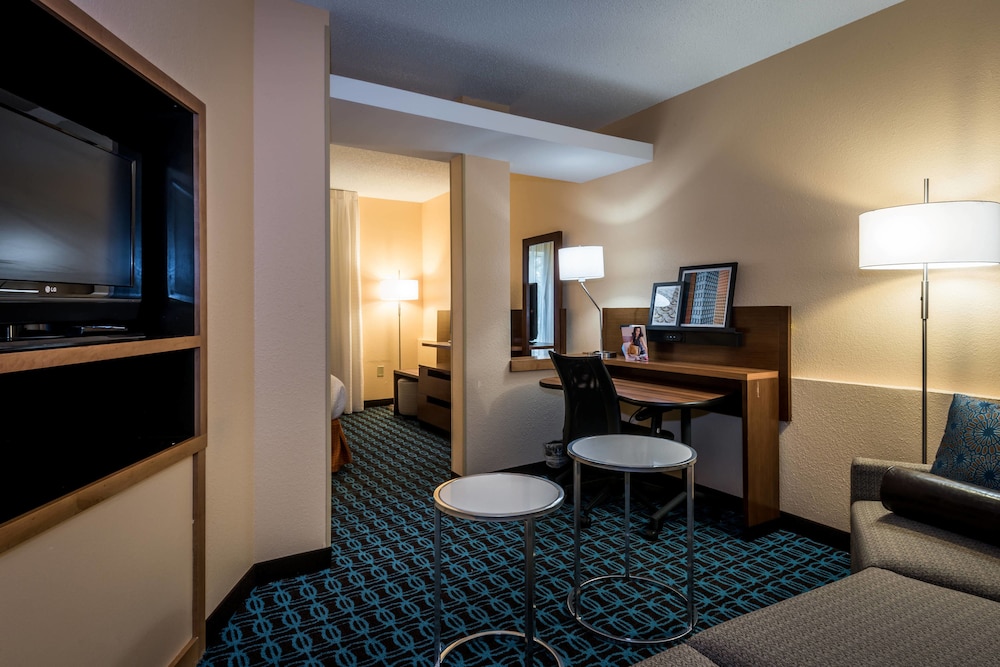 Fairfield Inn By Marriott Savannah I 95 South 19/24