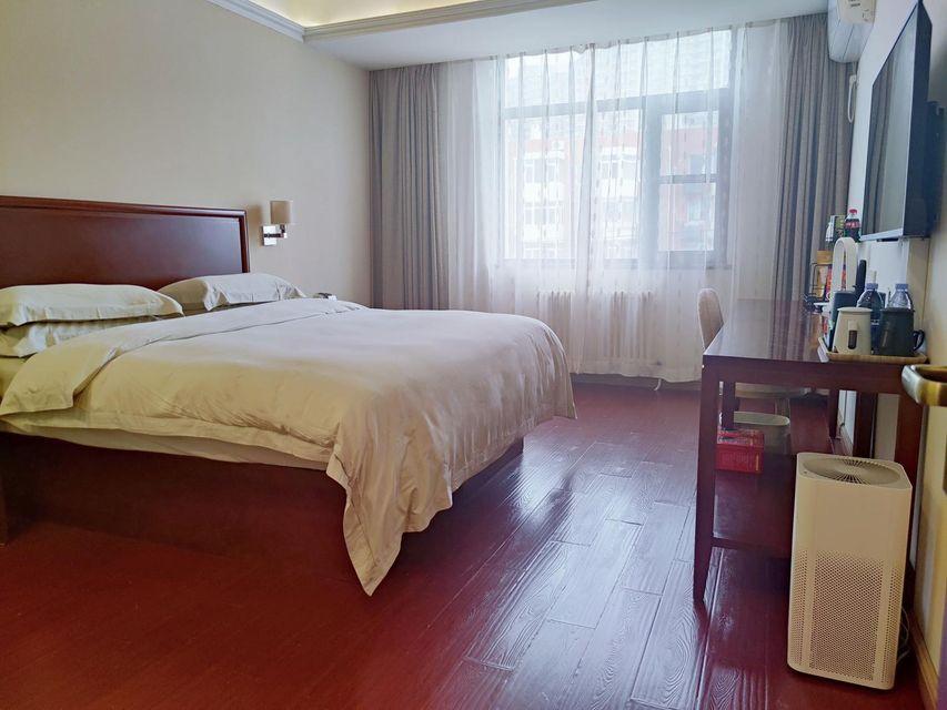 Maple, Superior, Double Bed
