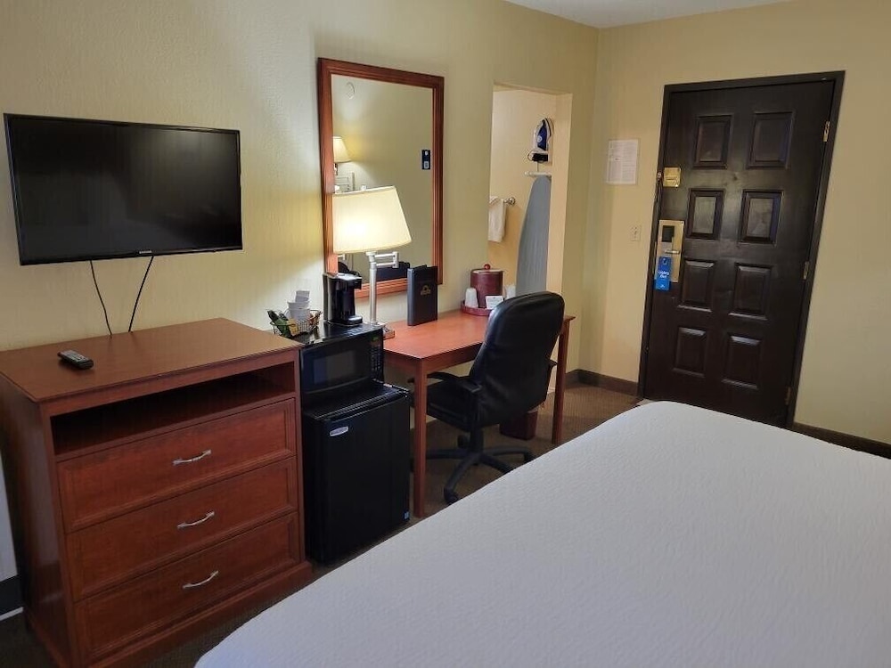 Days Inn By Wyndham Casper 15/47