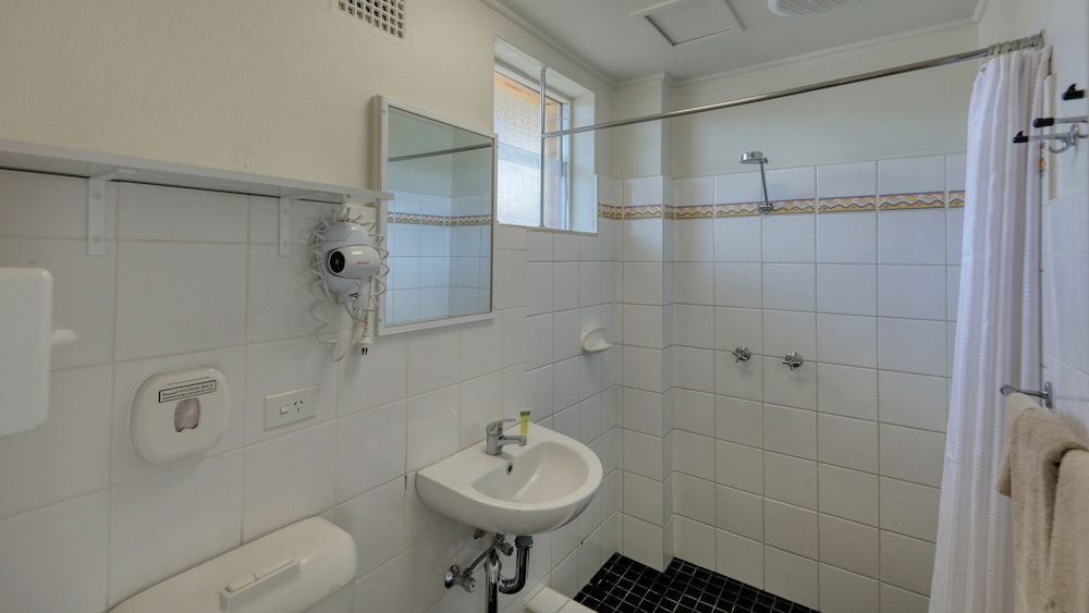 Gunnedah Motor Inn 24/25