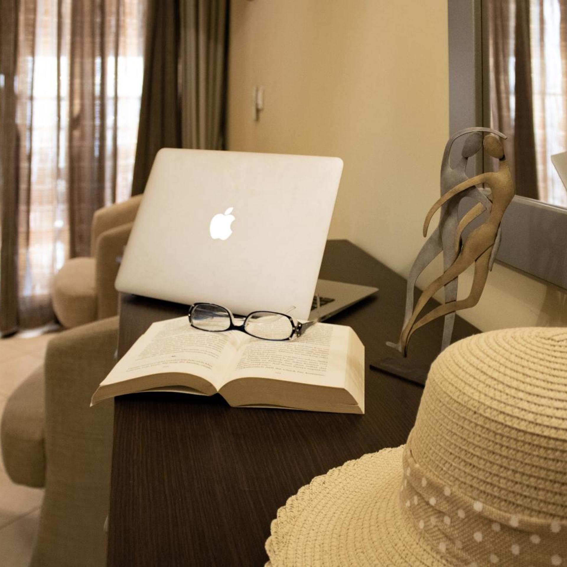 Meliton Inn Hotel & Suites 38/57