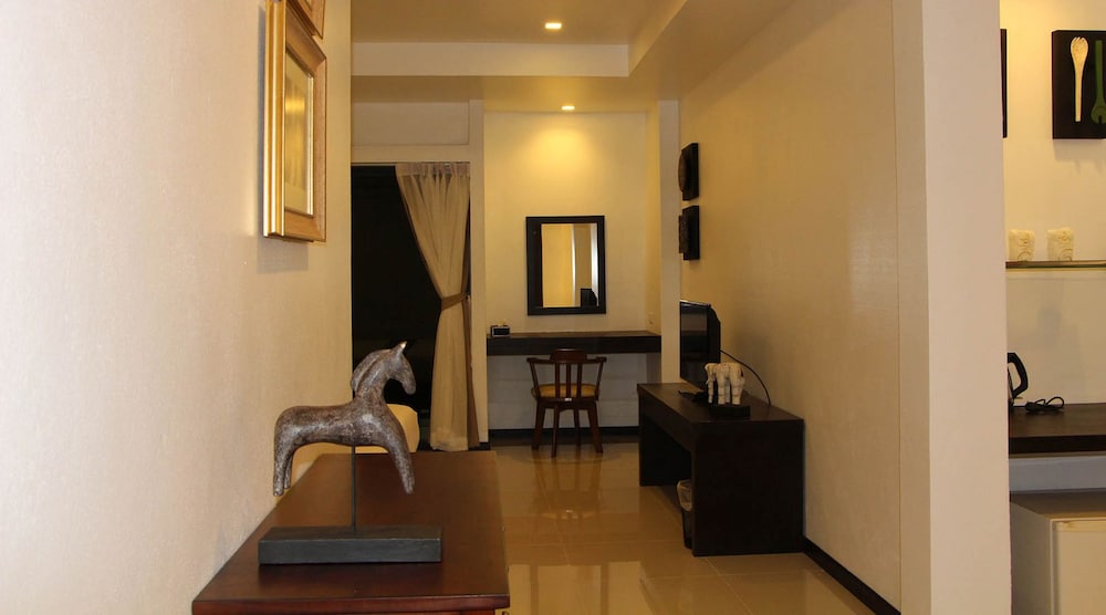 Baan Nan Hotel 36/53