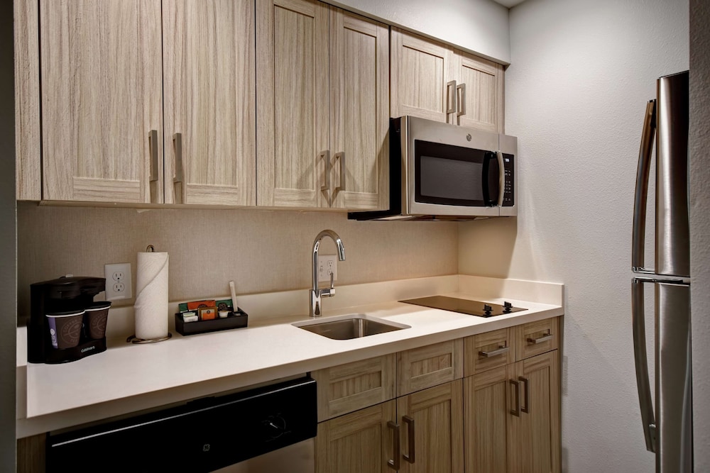 Homewood Suites By Hilton Greenville Downtown Sc 46/48