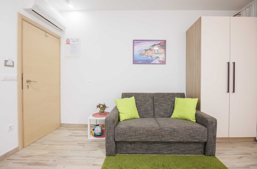 APARTMENTS GABRIERI 39/59