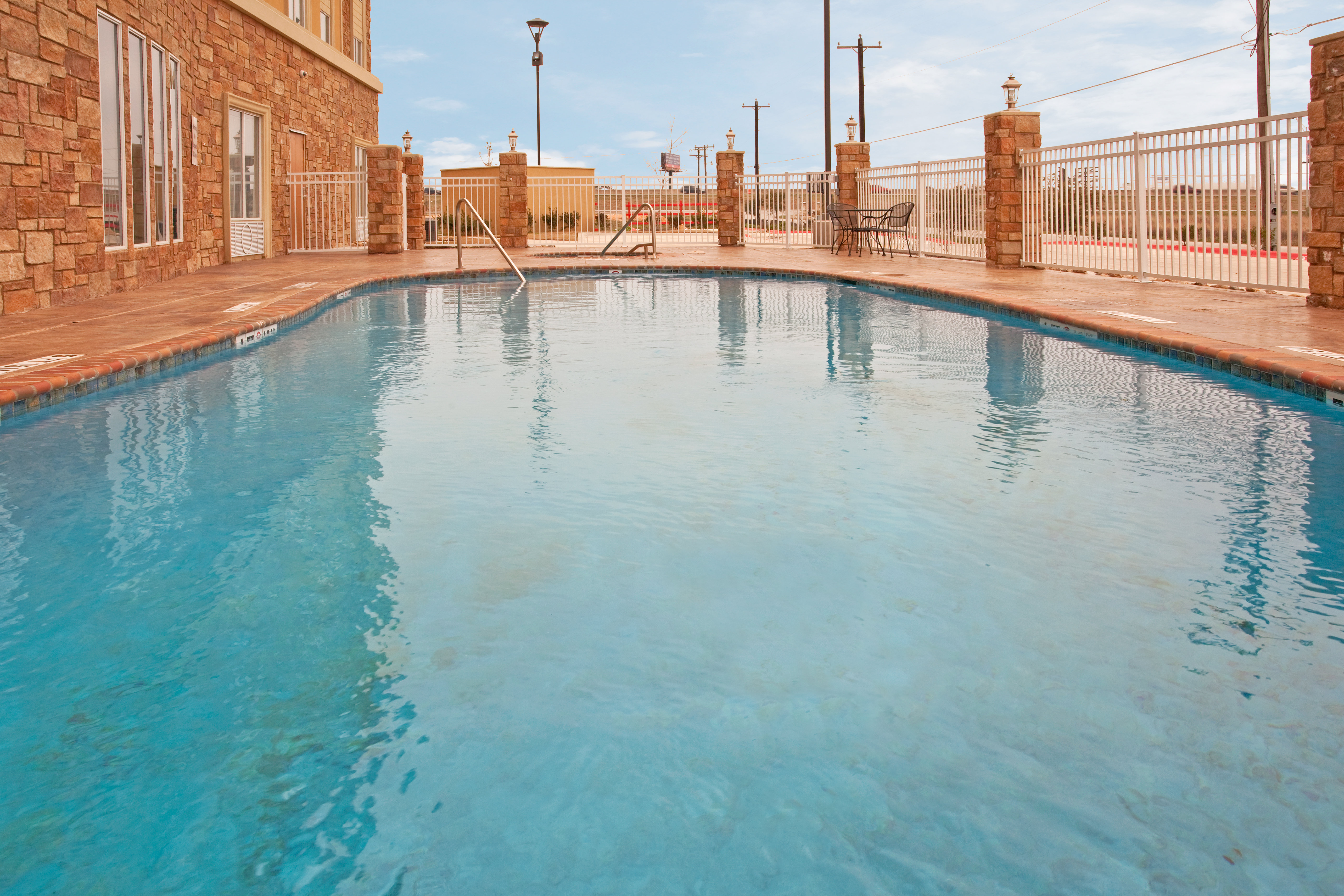 Holiday Inn Express Hotel And Suites Austin South Buda 29/29