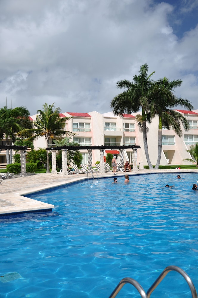 Ocean Spa Hotel Cancun All Inclusive in CANCUN