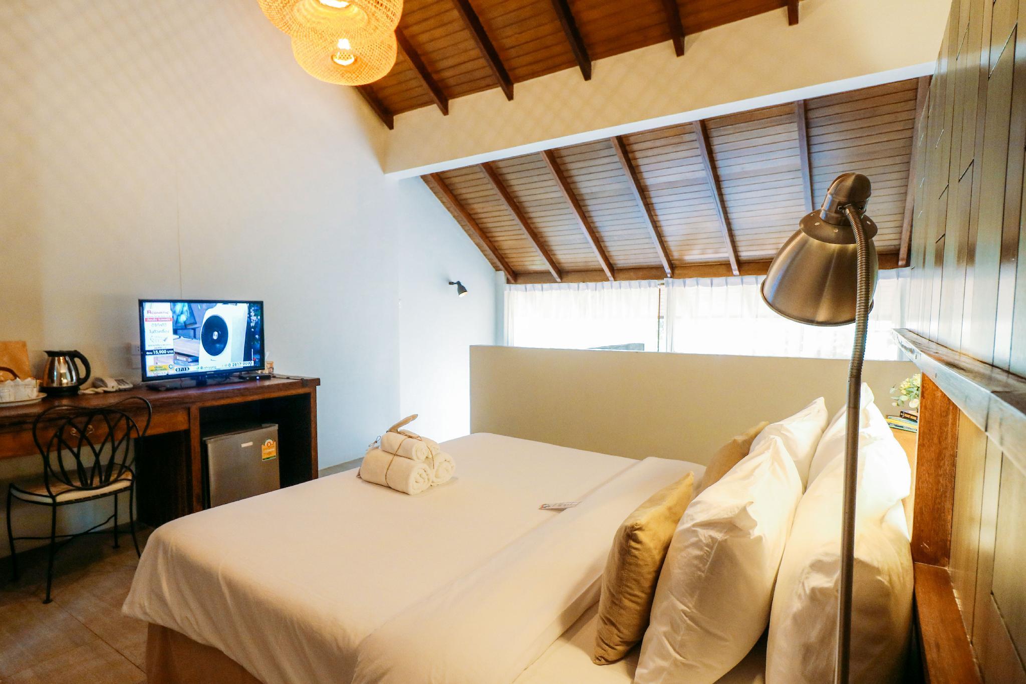 Room, Double Bed