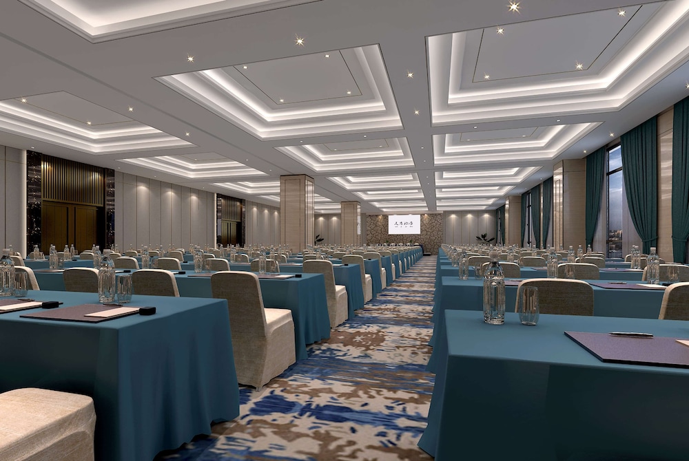 Wyndham Garden Nanchang Honggutan 10/11