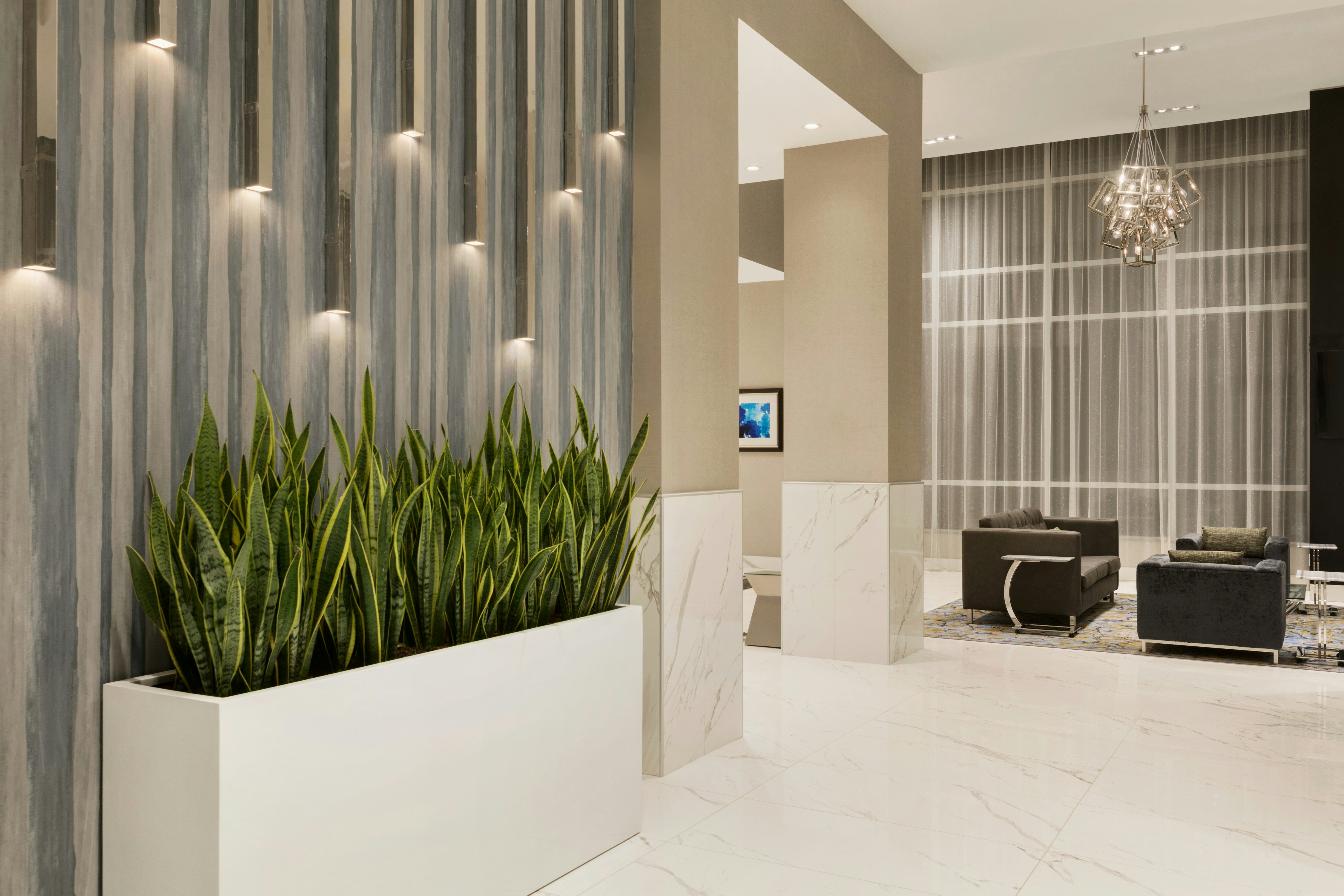 Embassy Suites By Hilton Toronto Airport 9/55