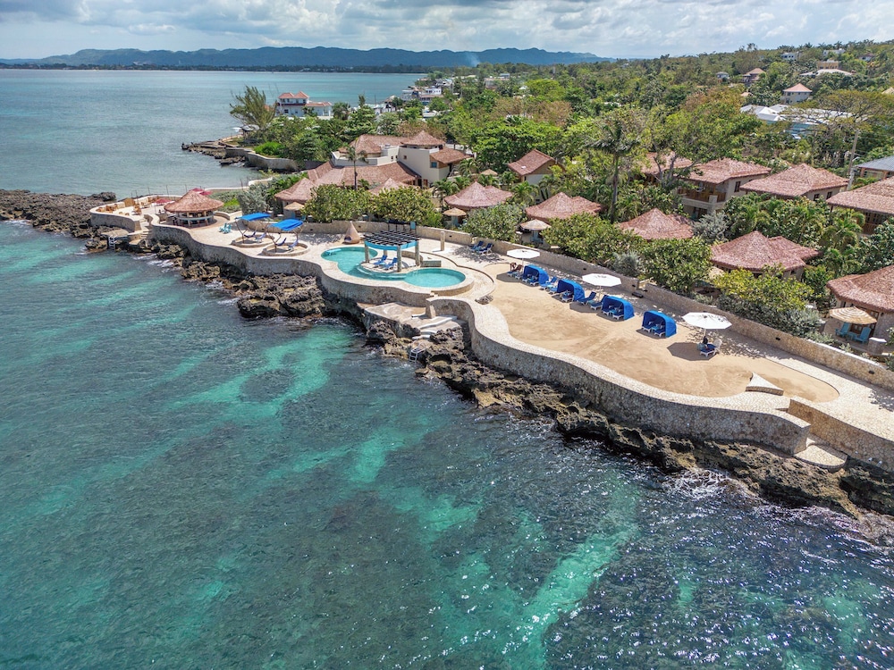 Ocean Cliff Hotel Negril 54/69