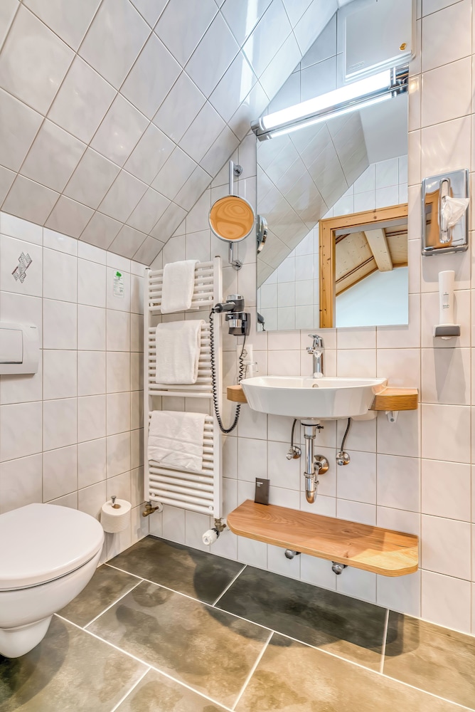 Hotel Forellenhof 58/60