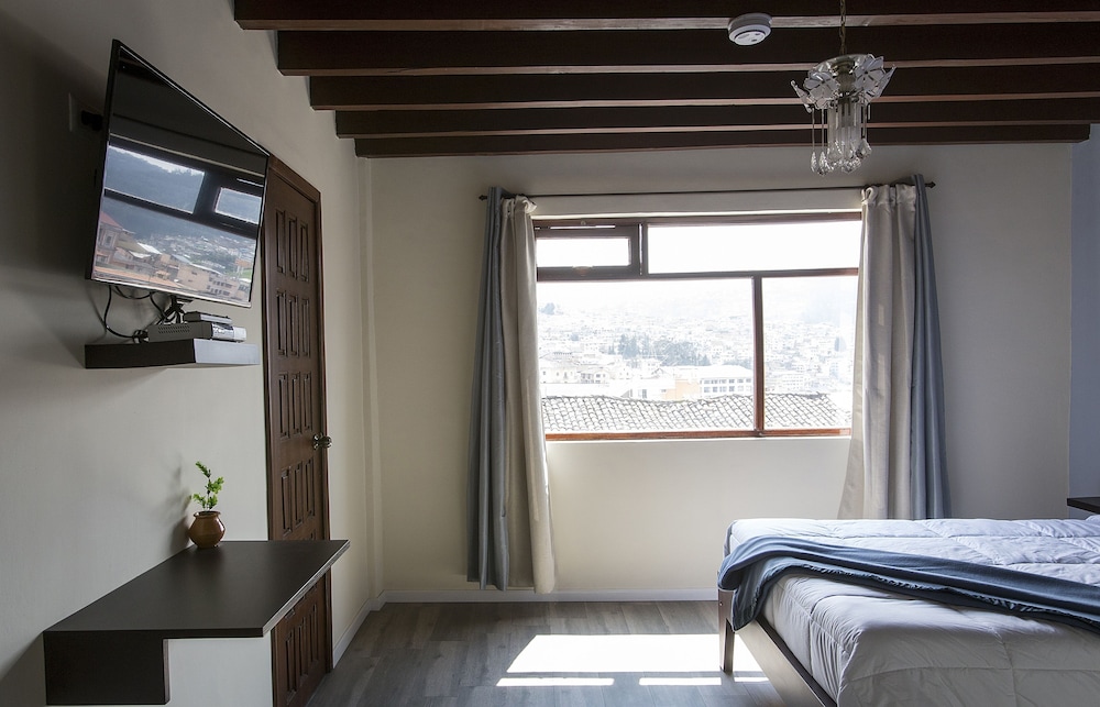 HOTEL COLONIAL SAN AGUSTIN 34/77