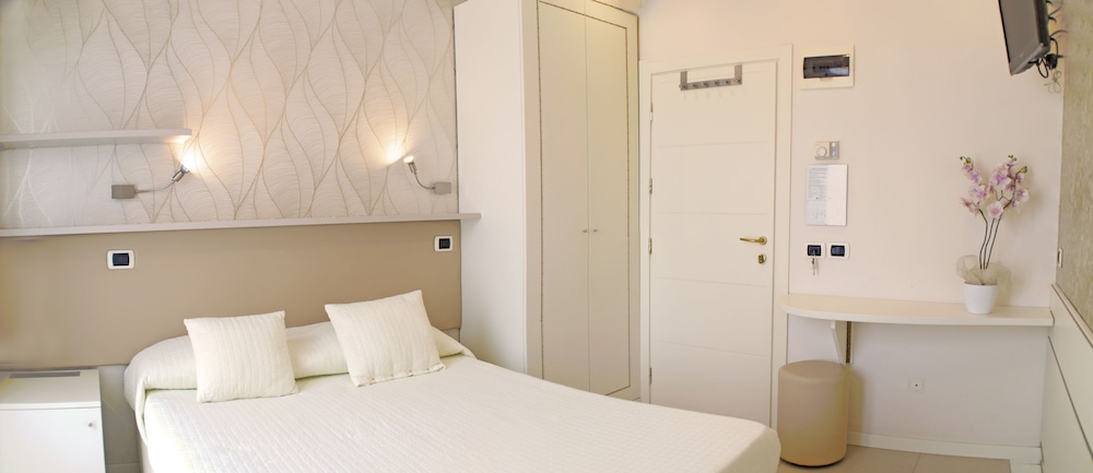 Hotel Darsena 27/69