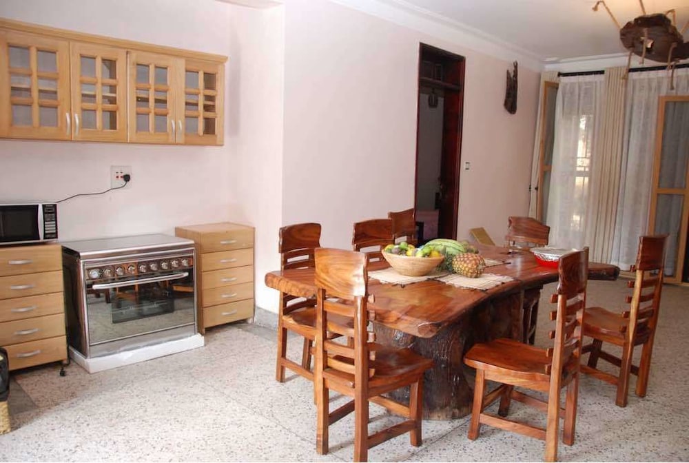 Dawilderness Holiday Homes 30/50