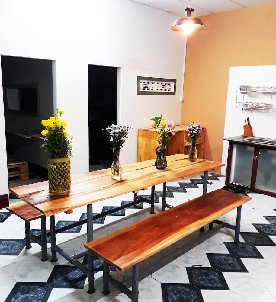 Trai Hoa Vang Homestay - Hostel 36/48