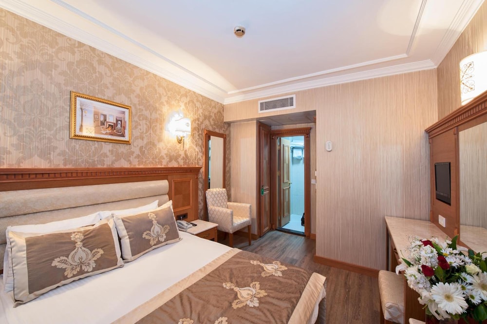 Dalan Hotel 11/57