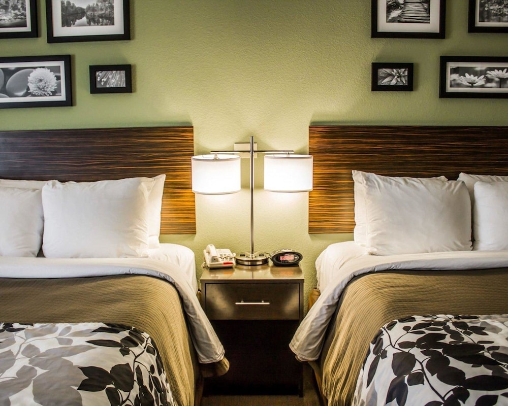 Express Inn & Suites 15/40