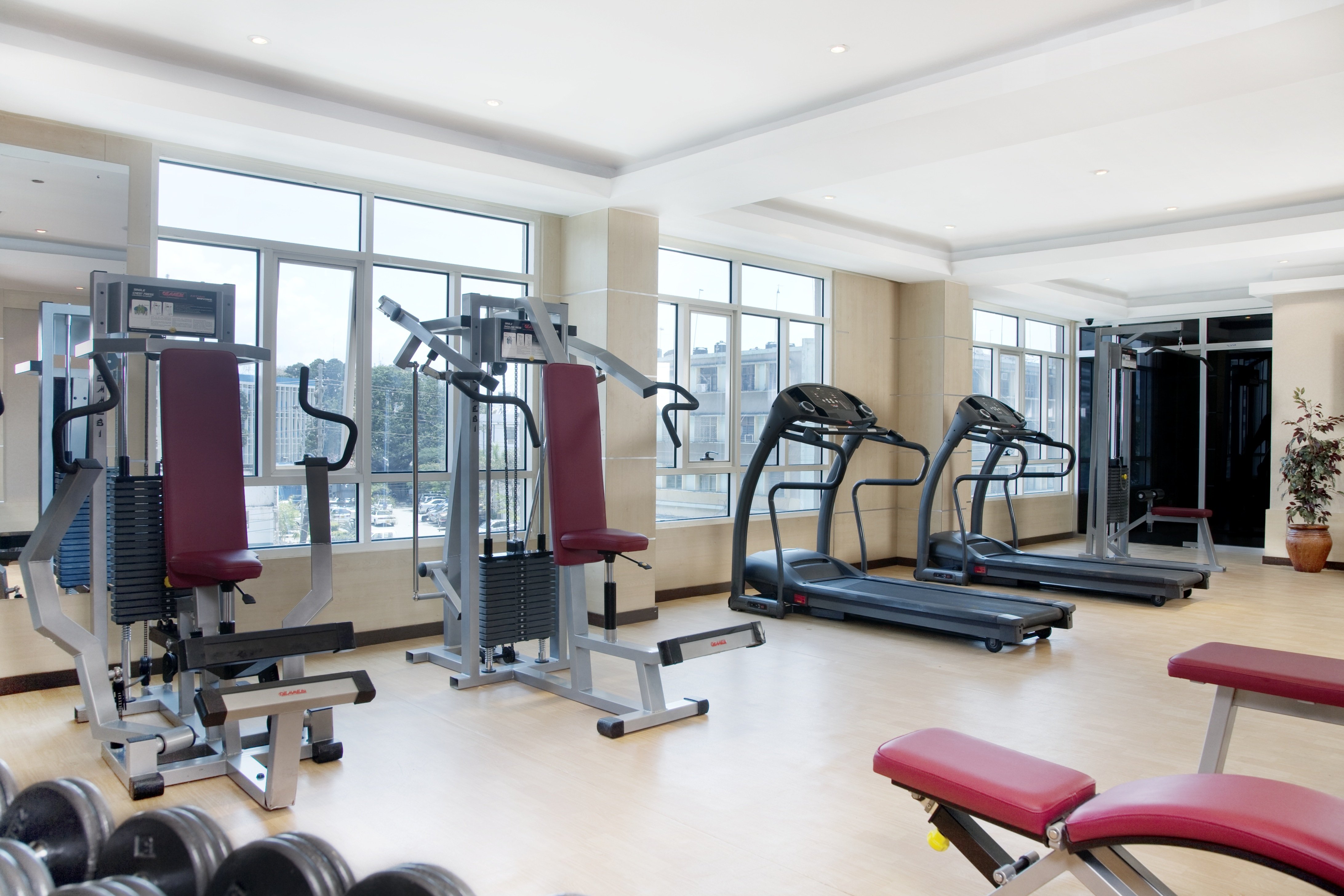 Holiday Inn Dar Es Salaam City Center 39/76