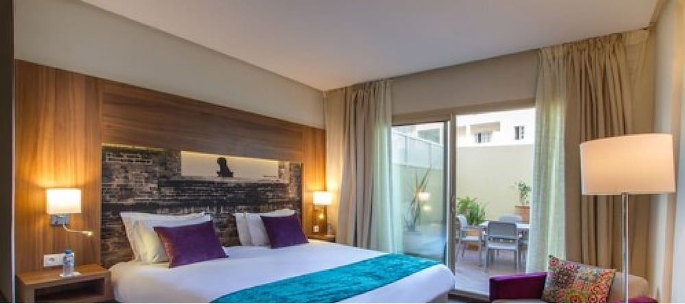 Melliber Appart Hotel 28/75