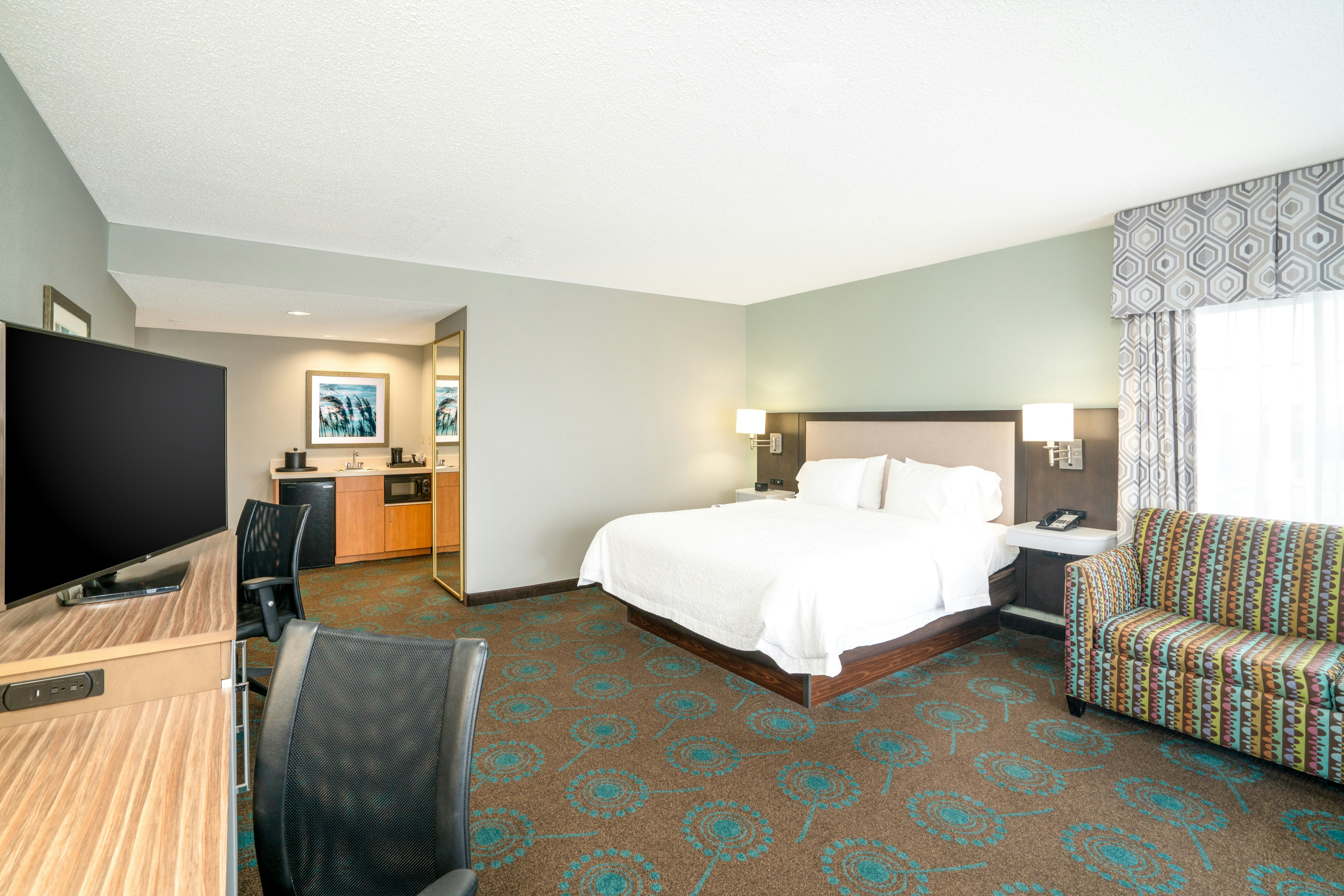 Hampton Inn And Suites Chincoteague Waterfront 9/53