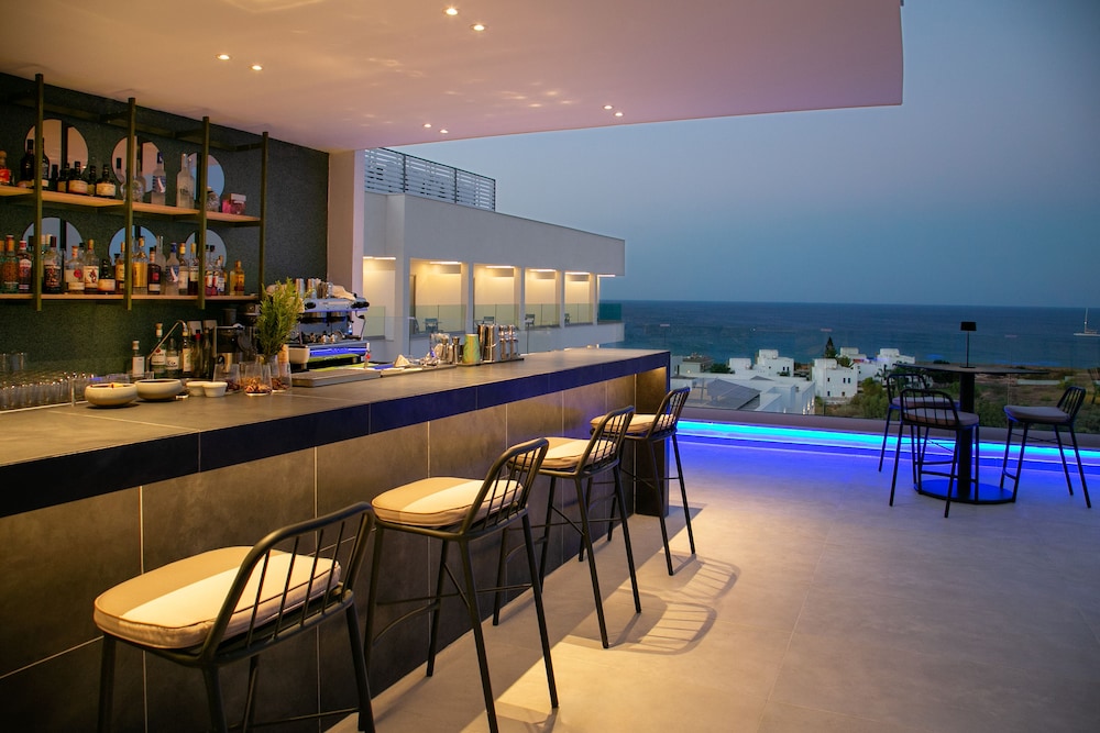 Atlantica Aqua Blue Hotel 30/50