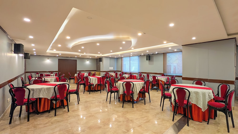 Jai Hotels 45/50