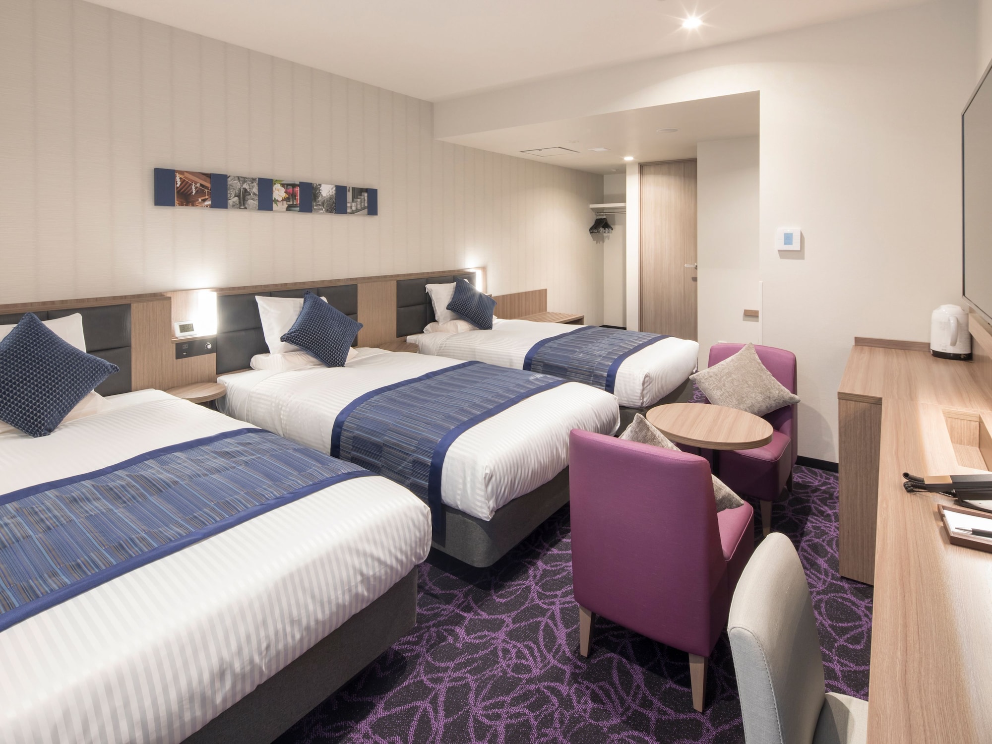 Superior, Triple, 3 Beds