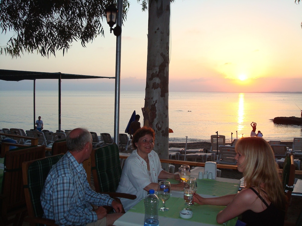 Neptun Hotel 19/27