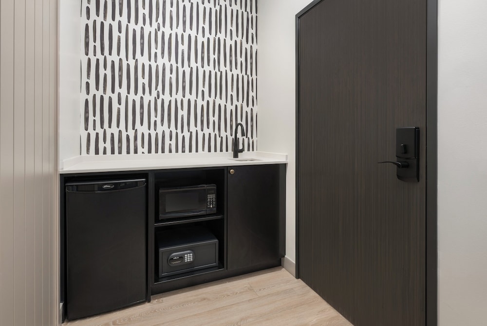 Atwell Suites Belgrade Bozeman Airport by IHG 21/50