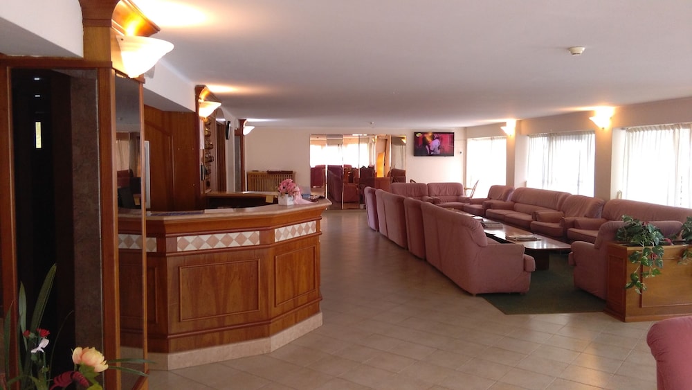 Hotel Glenn 9/37