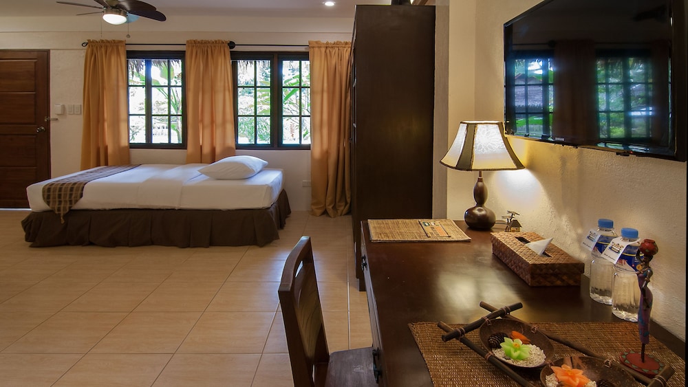 Oasis Resort 43/66