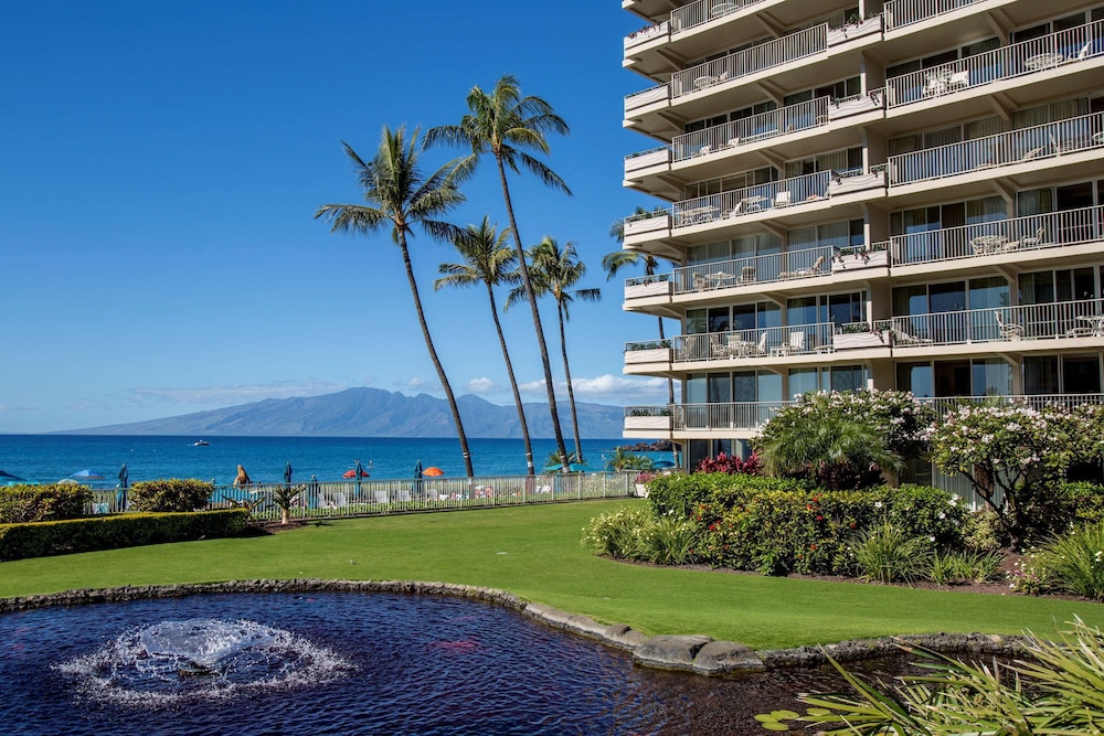 Aston At the Whaler On Kaanapali Beach 7/70