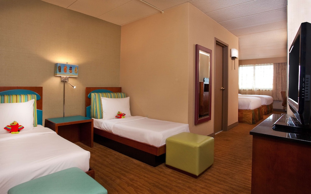 Doubletree By Hilton Boston North Shore 27/64