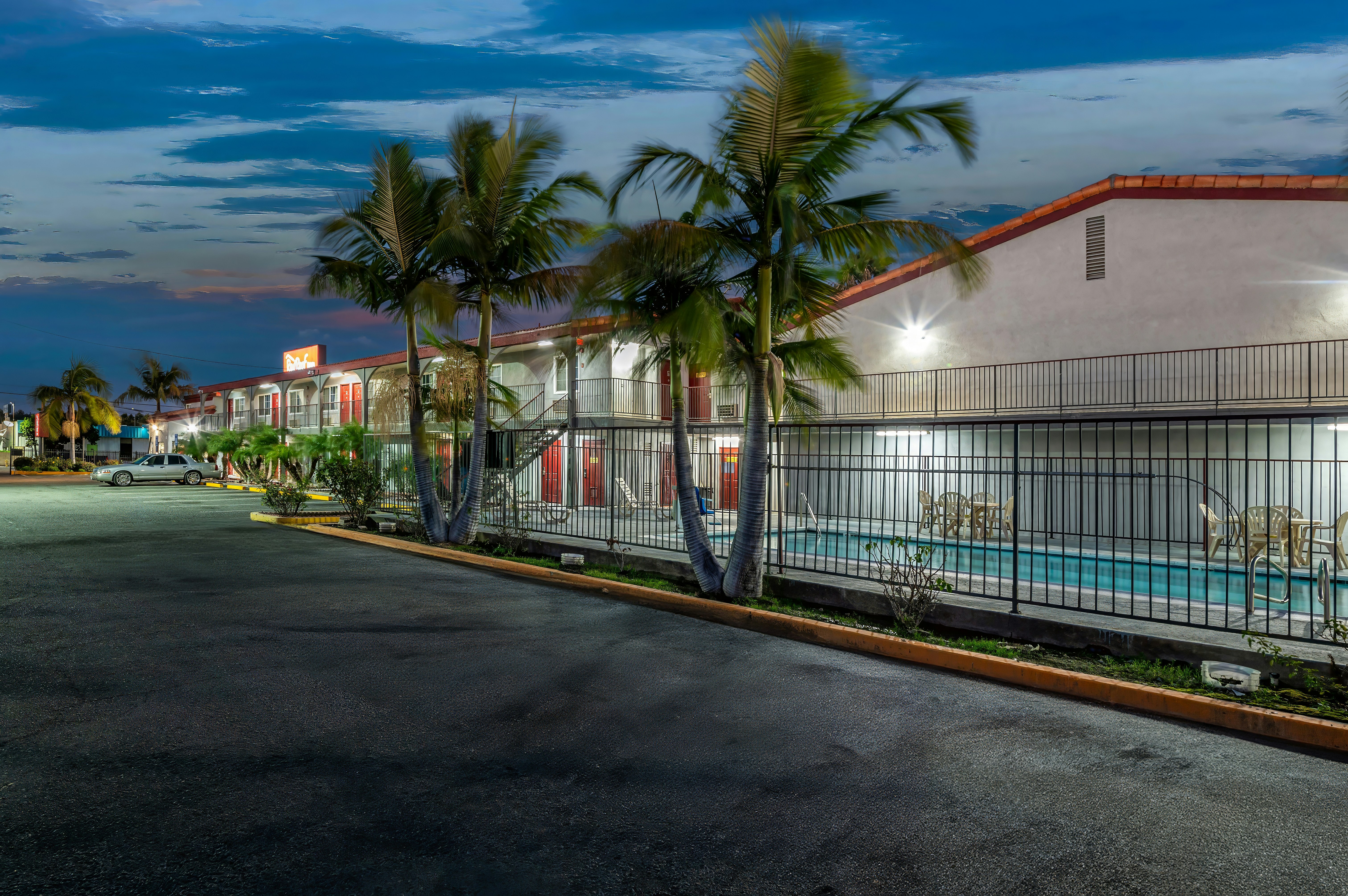 Red Roof Inn Los Angeles - Bellflower 21/27