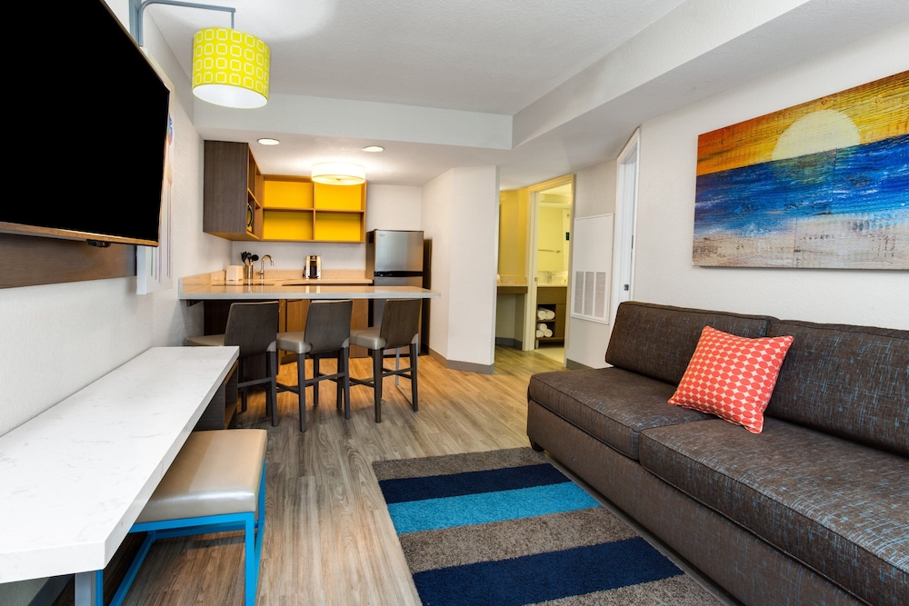 Holiday Inn Resort Orlando Suites - Waterpark 44/80