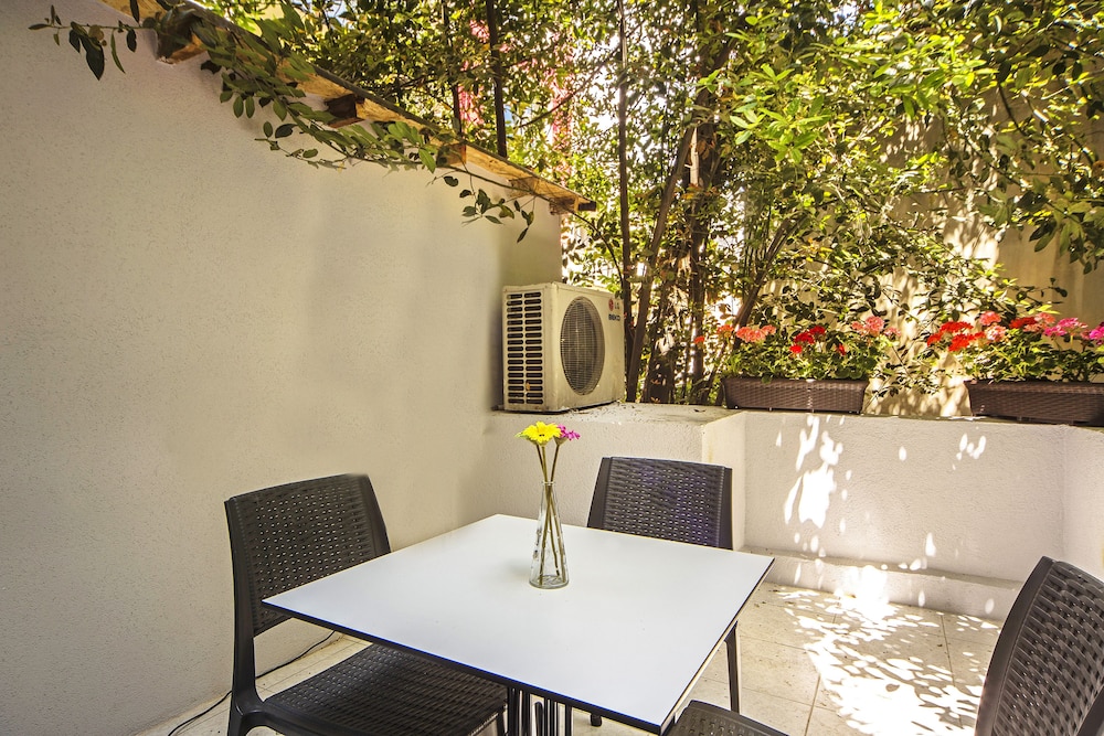 TAKSIM UNIQUE SUITES 60/73