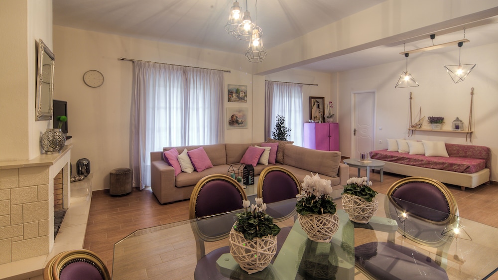 Villazia Exclusive Estate 13/27