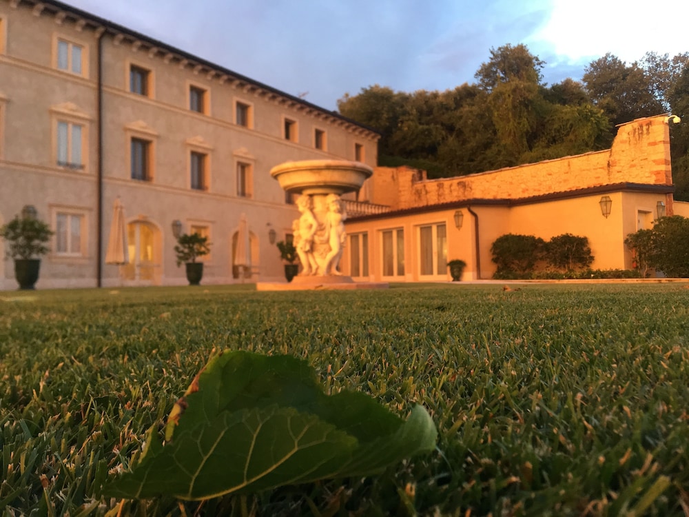 Relais Fra Lorenzo 68/72